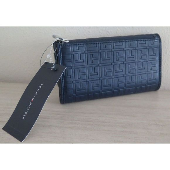 Tommy Hilfiger 69J3021 410 Navy Logo Embossed Tri-Fold Wallet Checkbook $70 - Picture 3 of 10